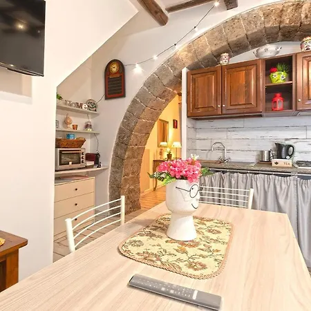 La Casetta Dei Papi - The Popes' House Apartment Viterbo